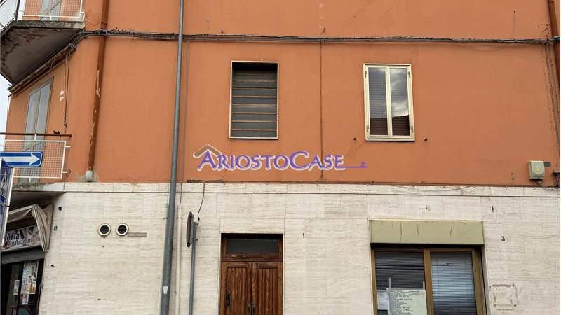 OTTIMO INVESTIMENTO AD UN PASSO POLO BIOMEDICO